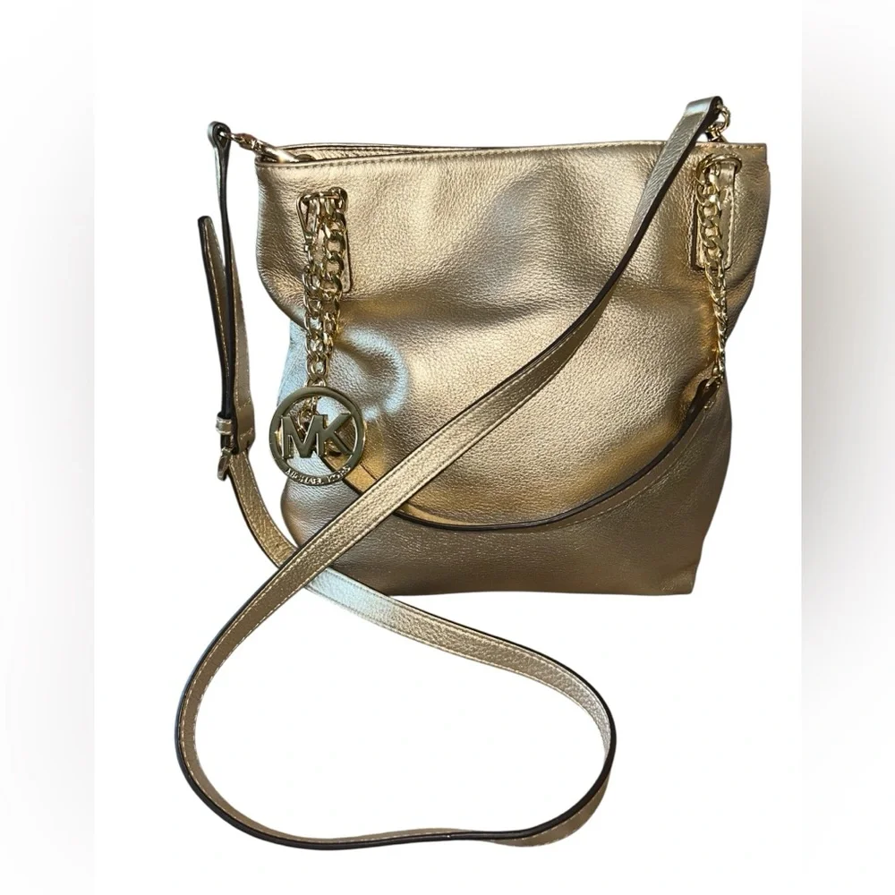 Michael Kors Gold and Beige Handbag
